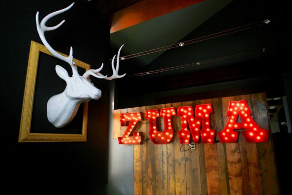 interior design restaurant zuma roadhouse keystone12