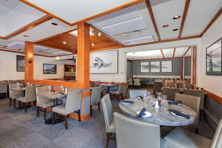 Montauk Vail Seafood Grill dining area